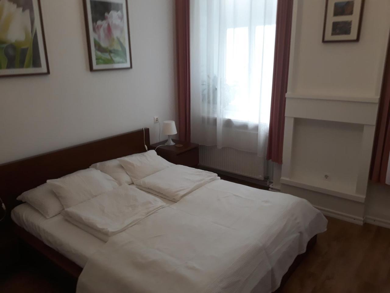 Connection Guesthouse Budapest Eksteriør bilde