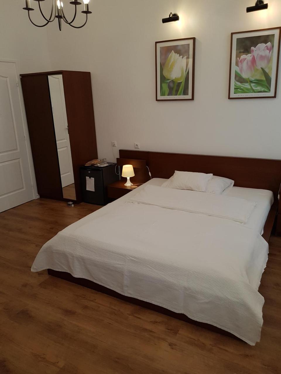 Connection Guesthouse Budapest Eksteriør bilde