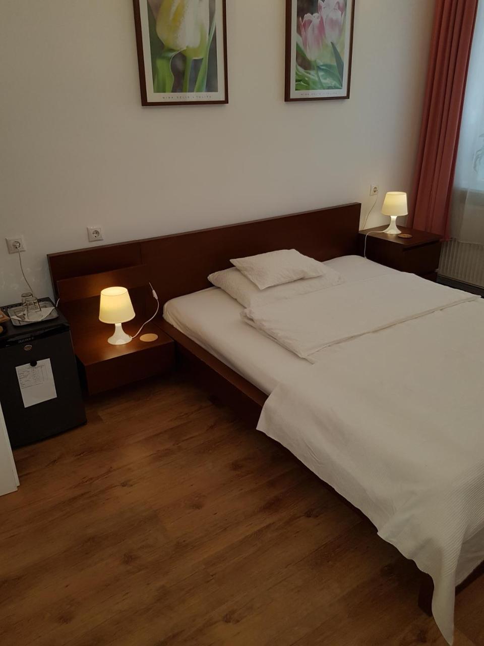 Connection Guesthouse Budapest Eksteriør bilde
