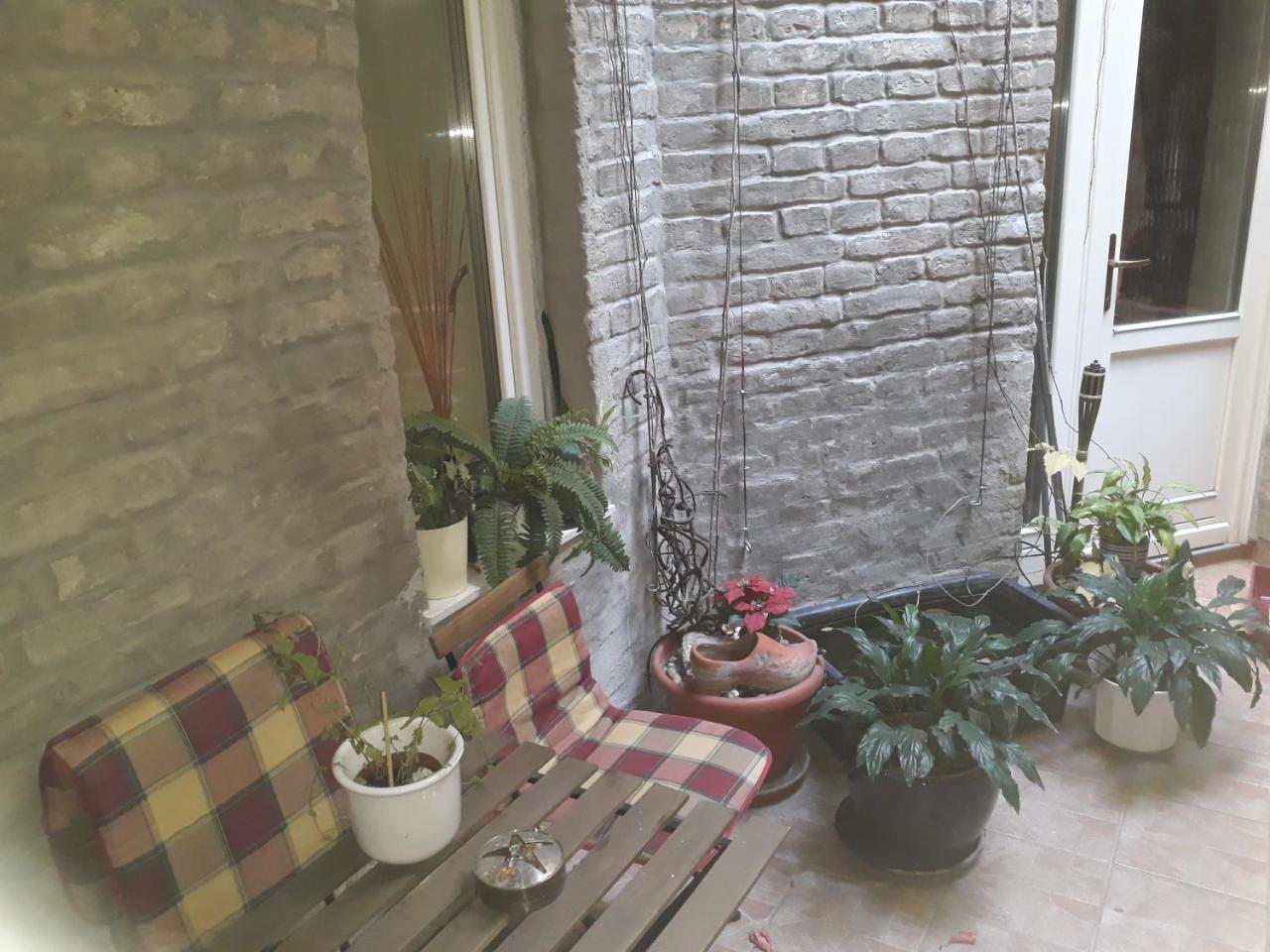Connection Guesthouse Budapest Eksteriør bilde