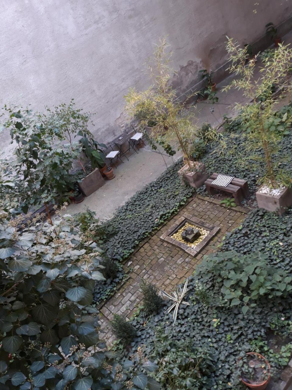 Connection Guesthouse Budapest Eksteriør bilde