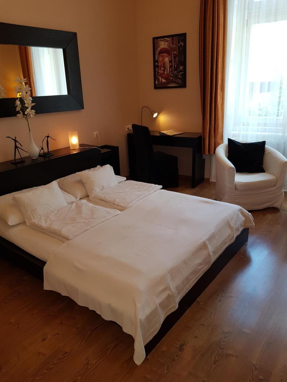 Connection Guesthouse Budapest Eksteriør bilde