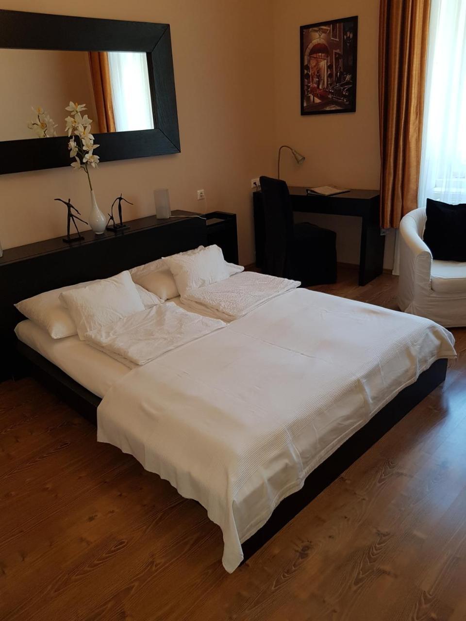 Connection Guesthouse Budapest Eksteriør bilde