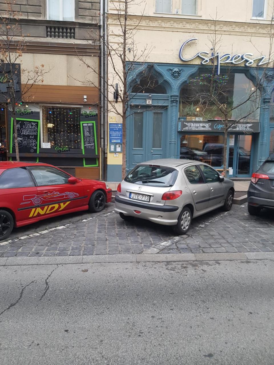 Connection Guesthouse Budapest Eksteriør bilde